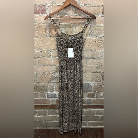 FAITHFULL THE BRAND NWT
Jasmina Sleeveless Animal Print  Midi Dress Sz S - Picture 4 of 7